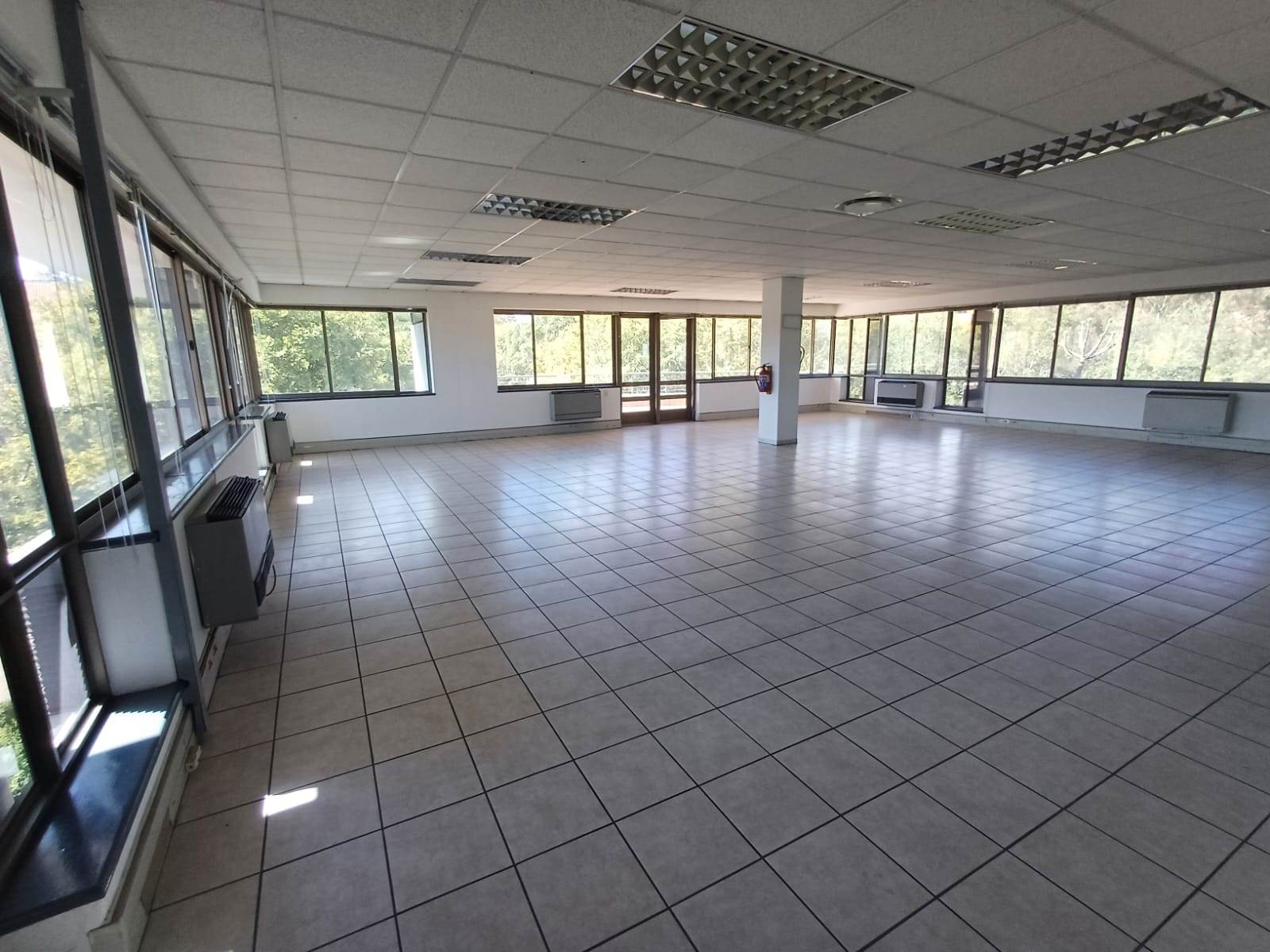 1089  m² Commercial space in Woodmead photo number 13