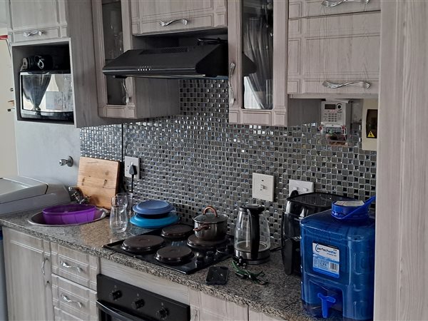 2 Bedroom Flat 2 Bedroom Flat