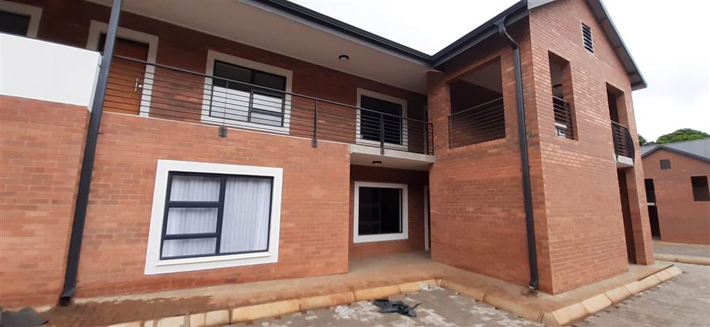 2 Bed Apartment in Tzaneen photo number 1