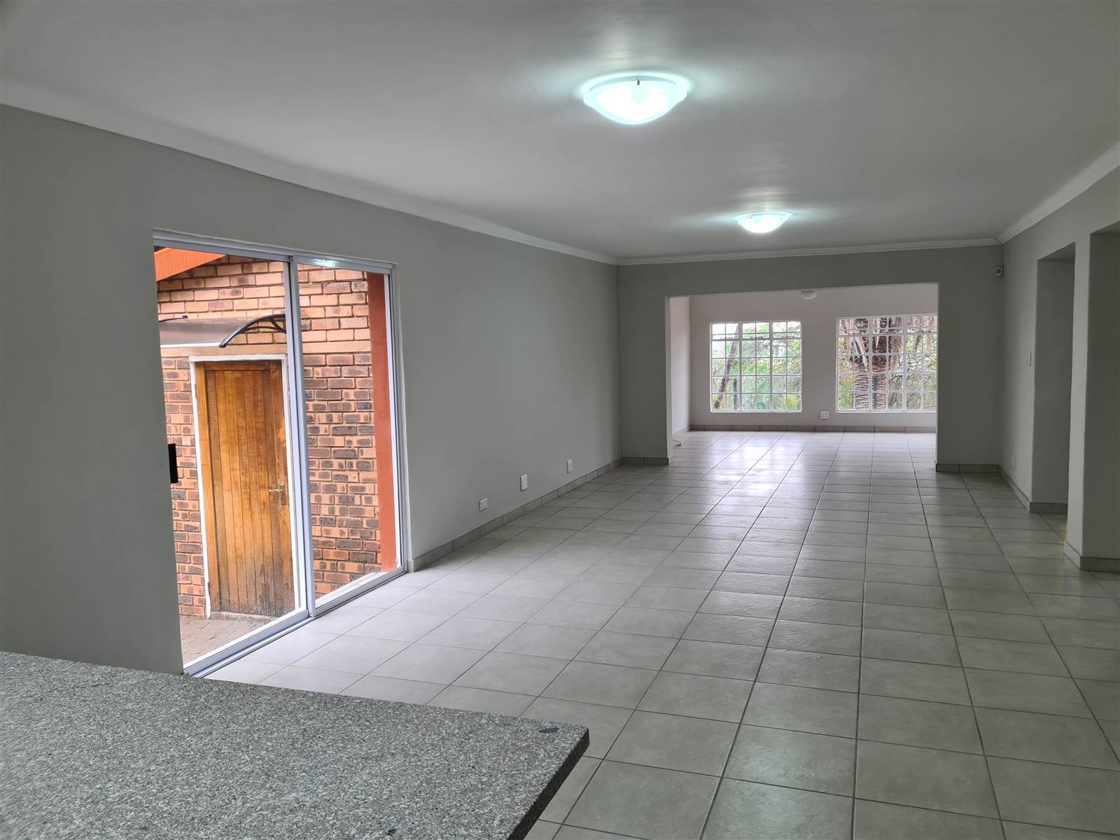 3 Bed House in Sonheuwel photo number 9