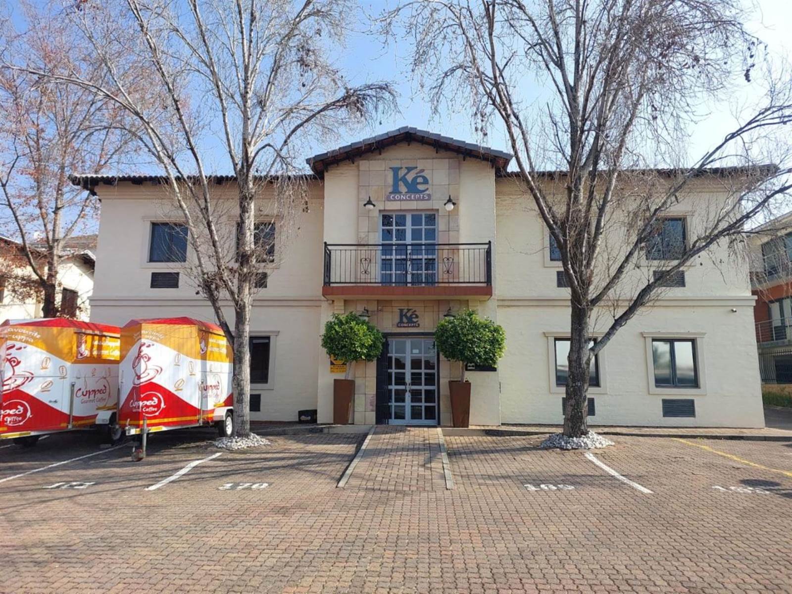 257  m² Commercial space in Bryanston photo number 1
