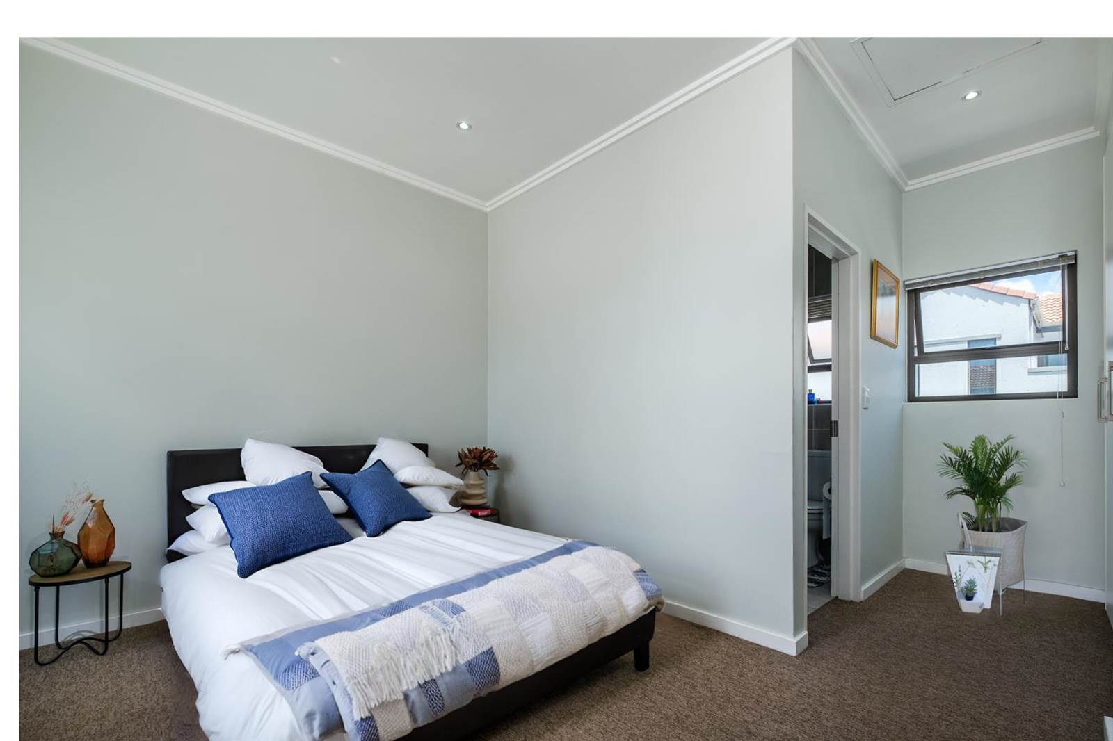 1 Bed Apartment in Craigavon photo number 14
