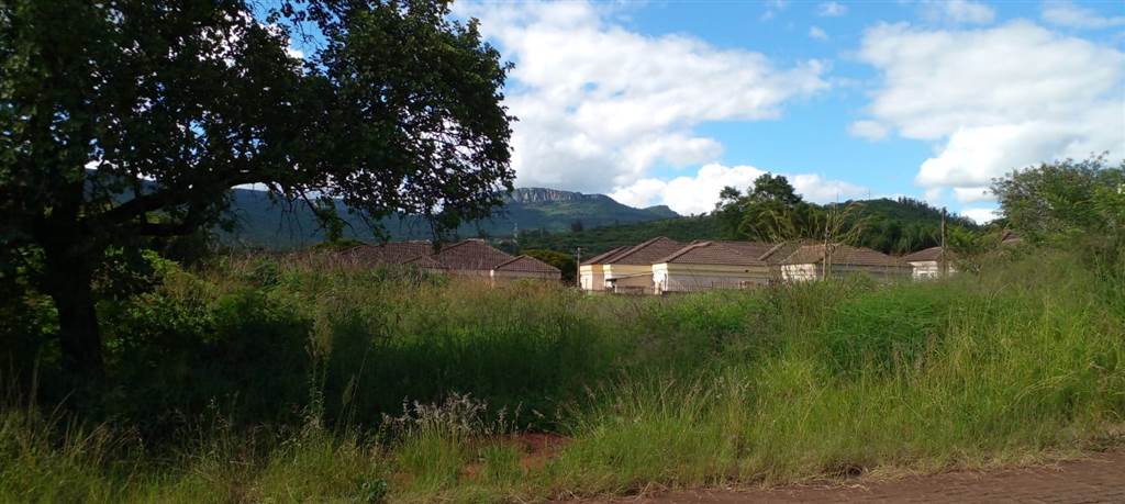 1818 m² Land available in Louis Trichardt photo number 1