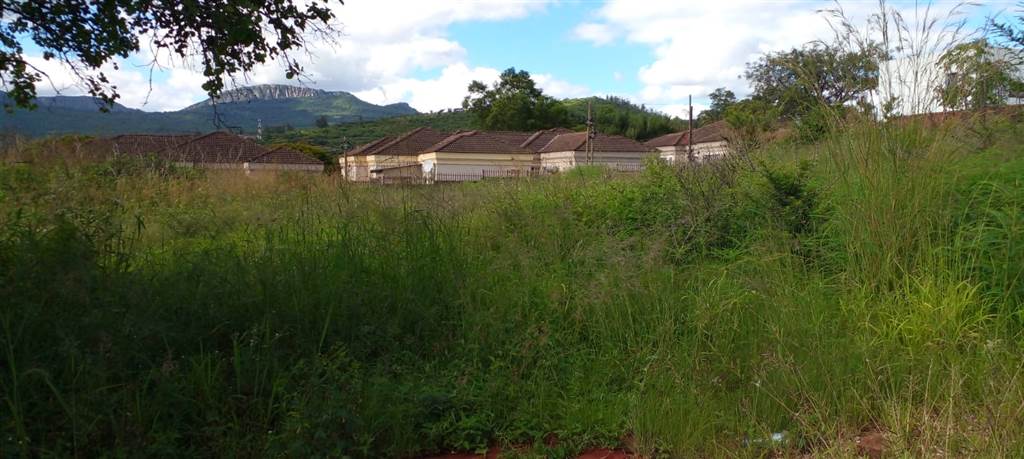 1818 m² Land available in Louis Trichardt photo number 4