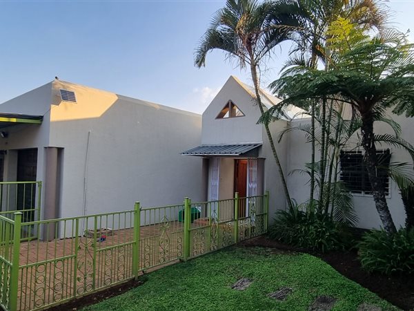 4 Bed House in Fauna Park