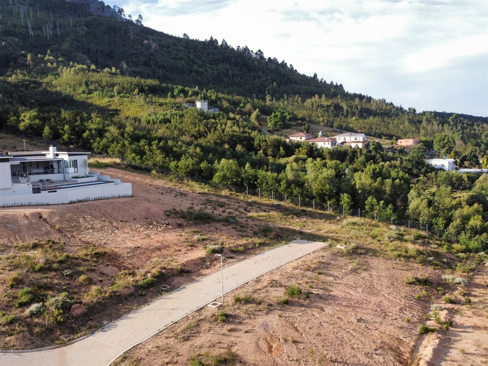 512 m² Land available in Stellenbosch Central photo number 3