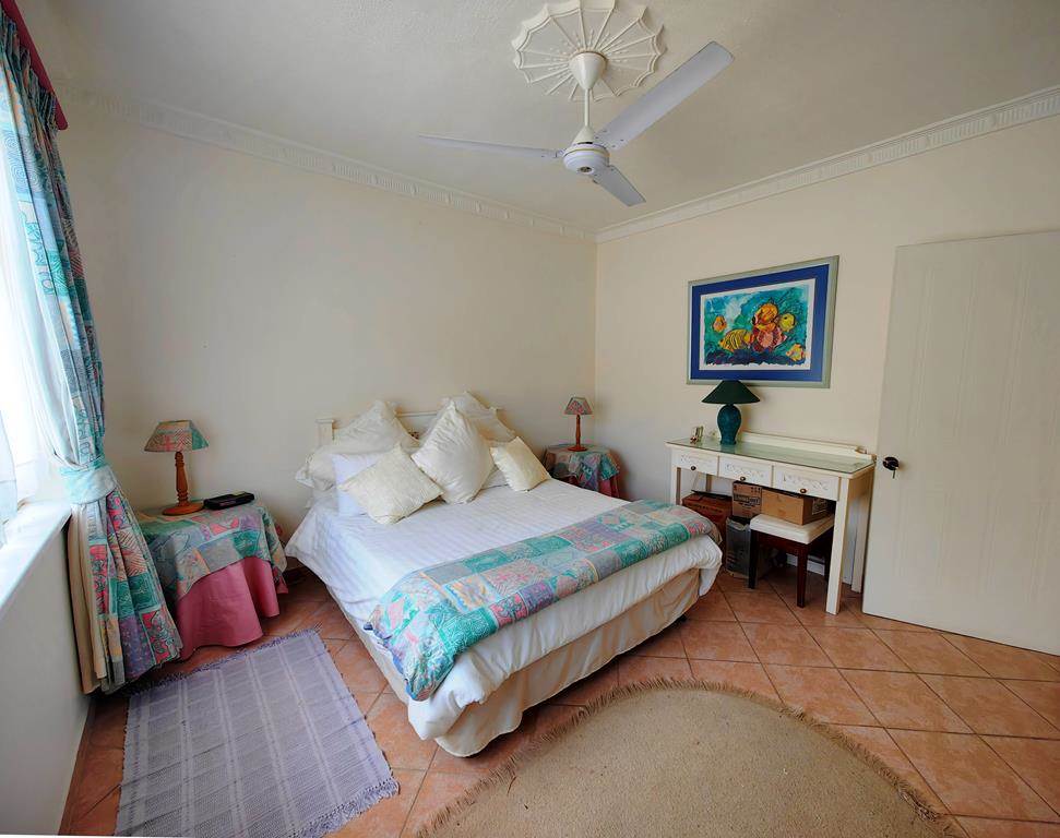 3 Bed Simplex in Shelly Beach photo number 15