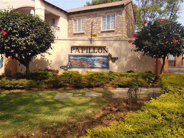 2 Bedroom Simplex 2 Bedroom Simplex