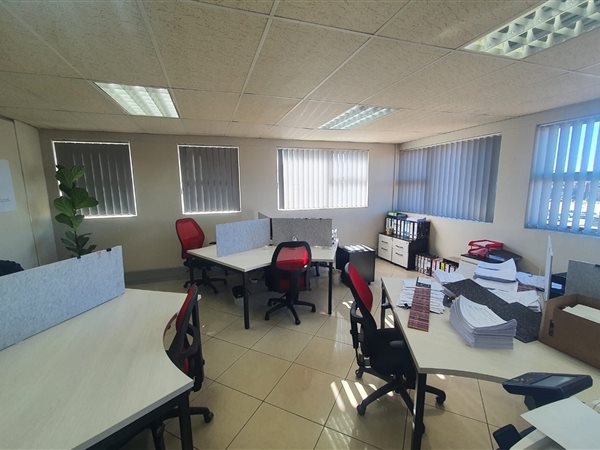 450 m² Commercial space 450 m² Commercial space