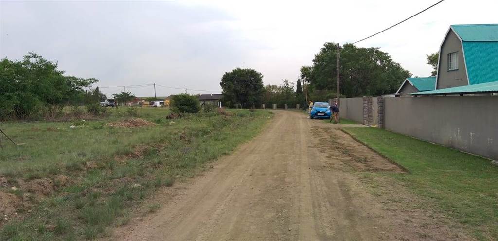 2239 m² Land available in Oranjeville photo number 16