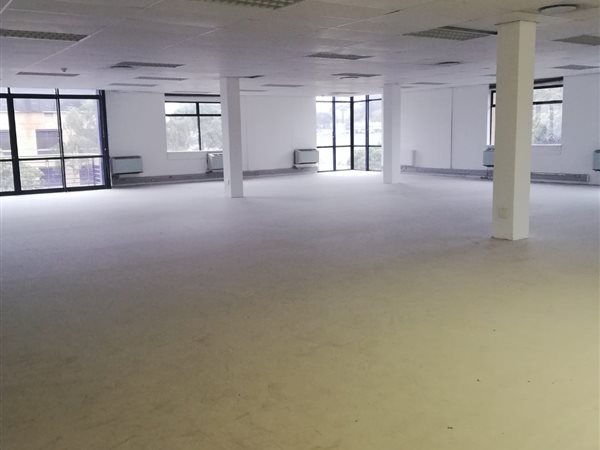 346.8  m² Office Space