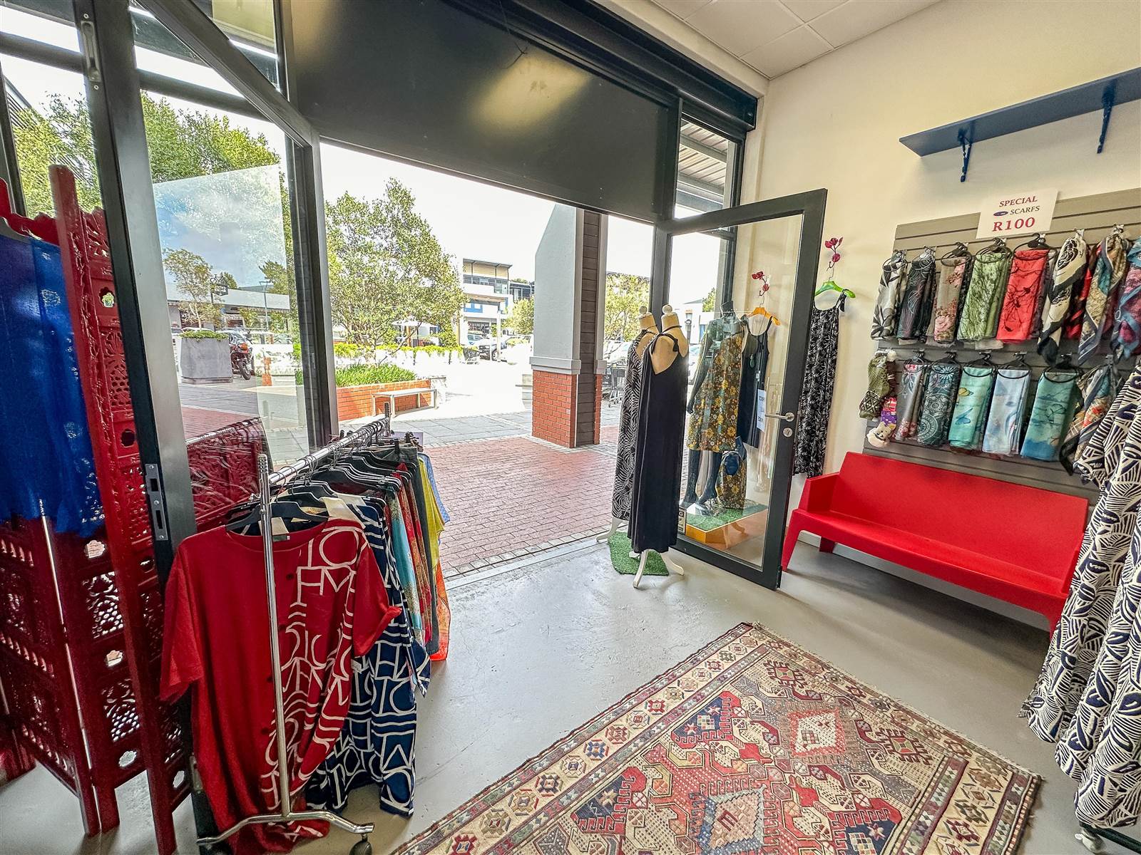 51  m² Retail Space in Durbanville Central photo number 3