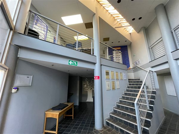 499 m² Commercial space 499 m² Commercial space