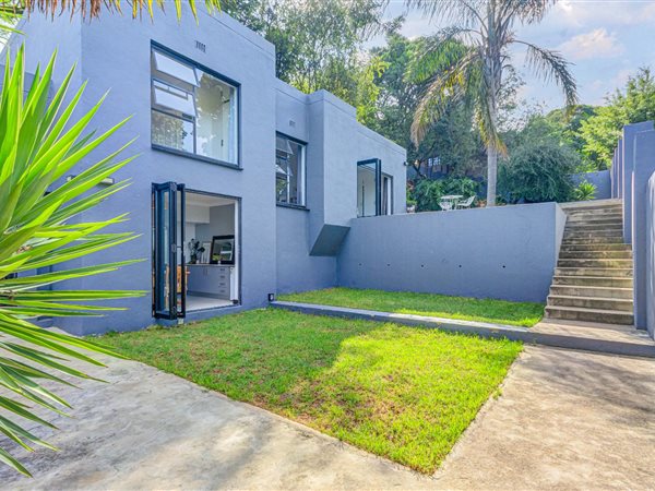4 Bedroom House 4 Bedroom House