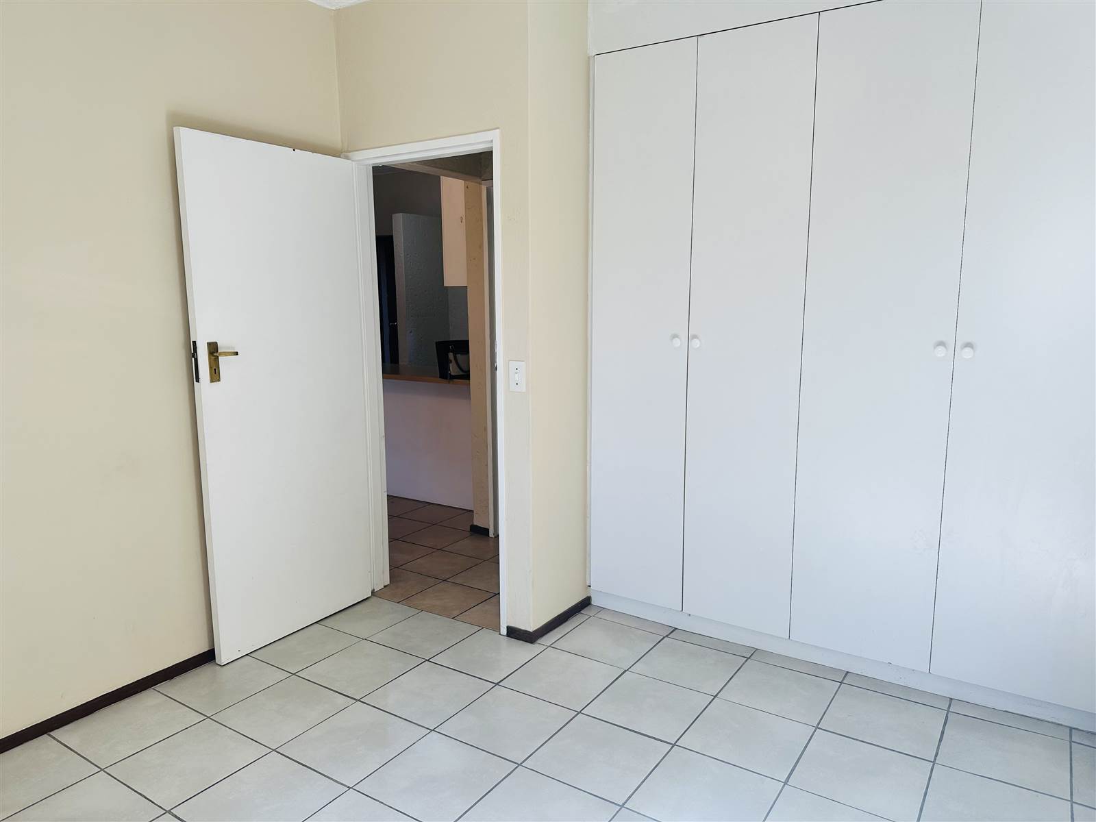 1 Bed Townhouse in Fourways photo number 9