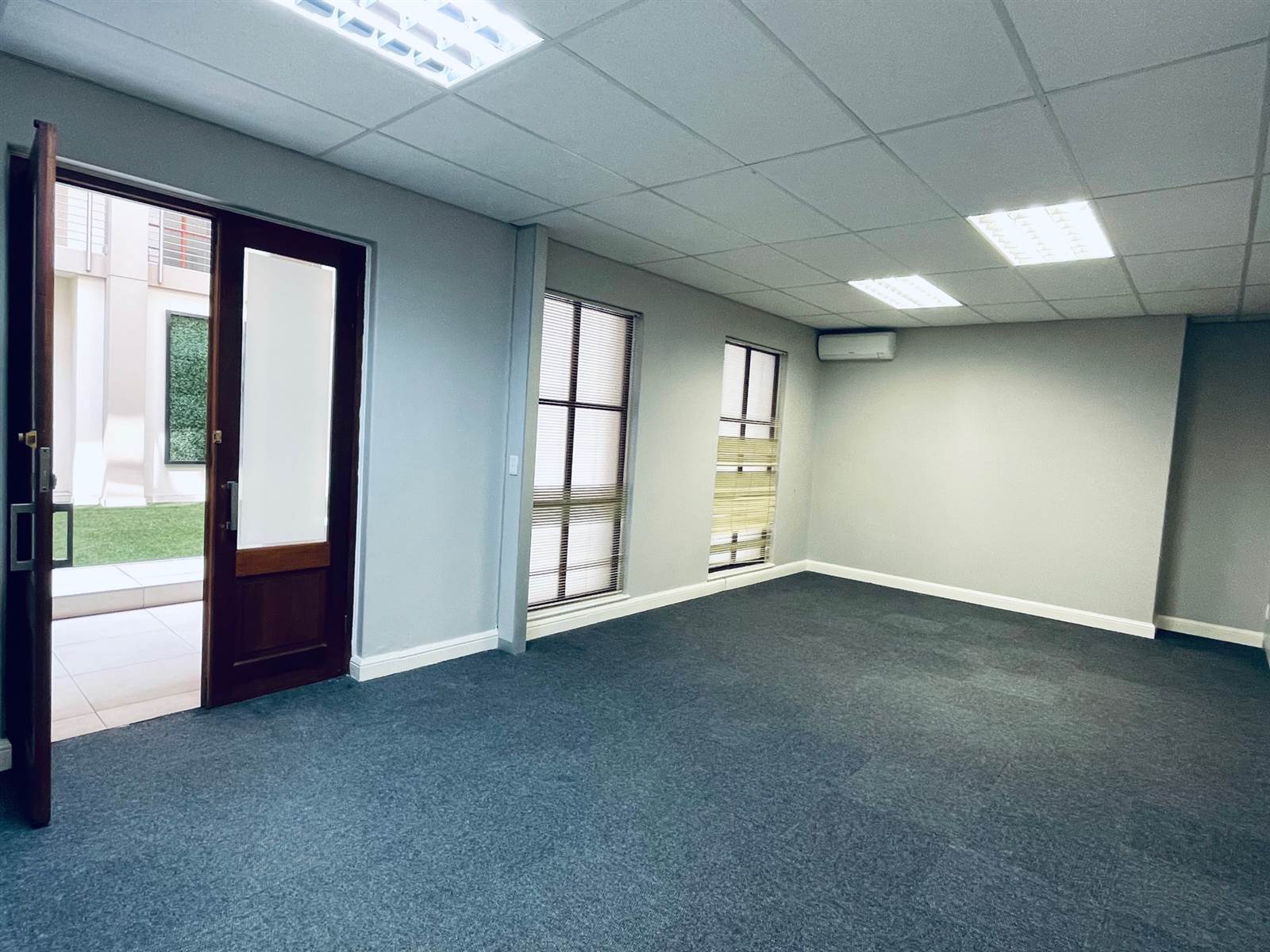 179  m² Commercial space in Sandown photo number 6