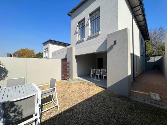 3 Bed Cluster in Bryanston photo number 11