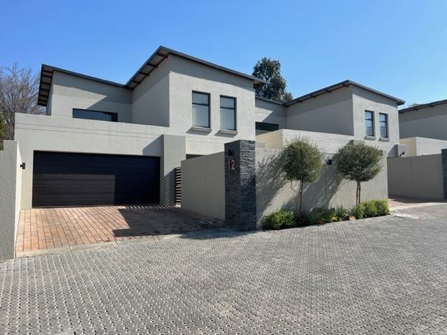 3 Bed Cluster in Bryanston photo number 1