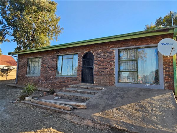 3 Bedroom House 3 Bedroom House