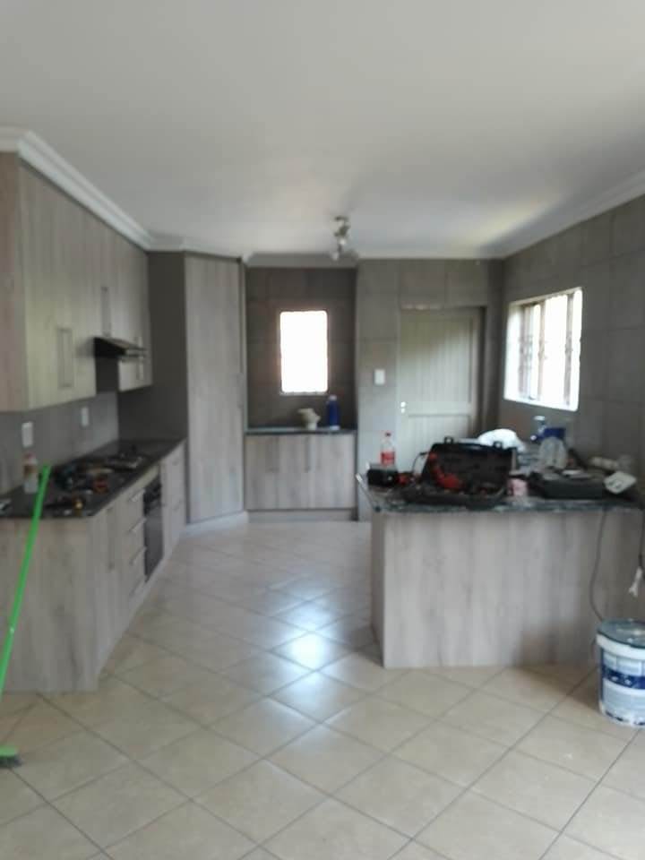 3 Bed House in Highveld Park photo number 3