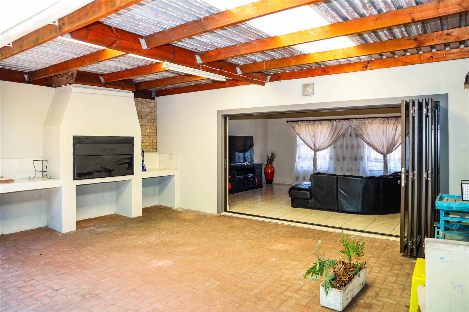 3 Bed House in Protea Heights photo number 22