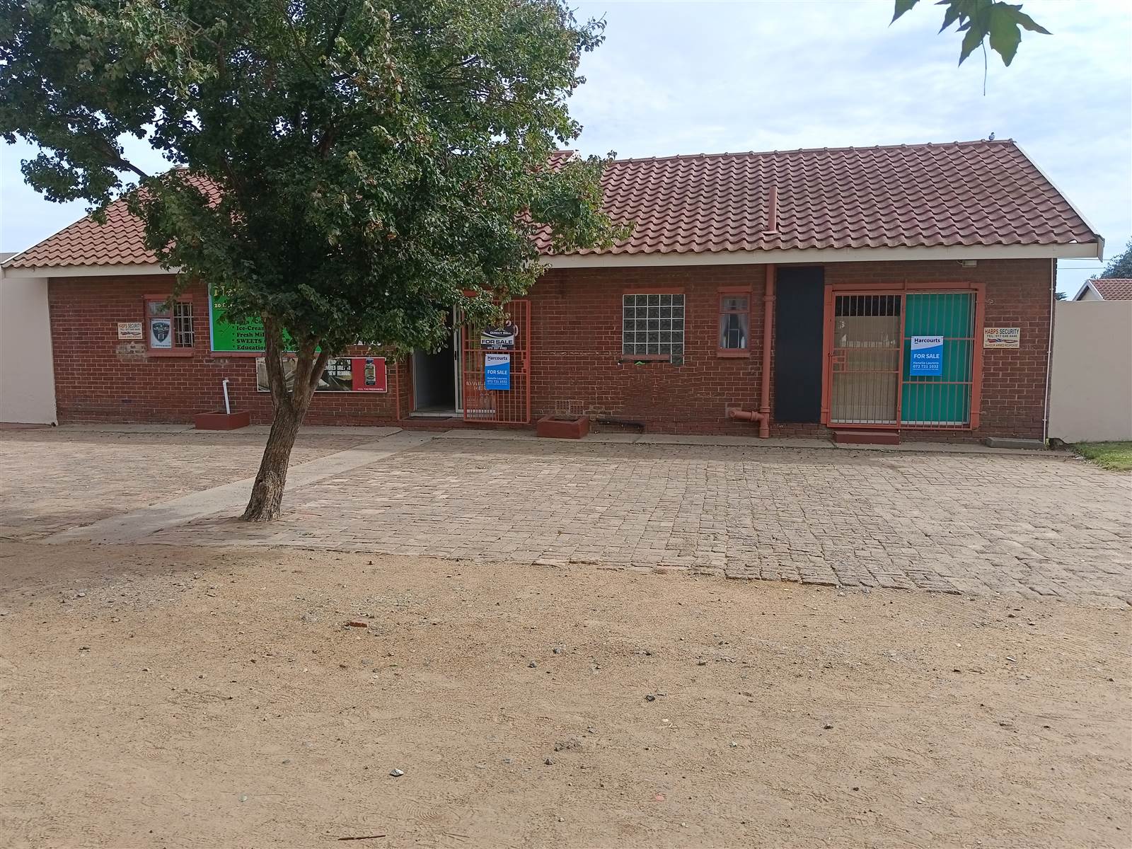 216  m² Commercial space in Kriel photo number 1
