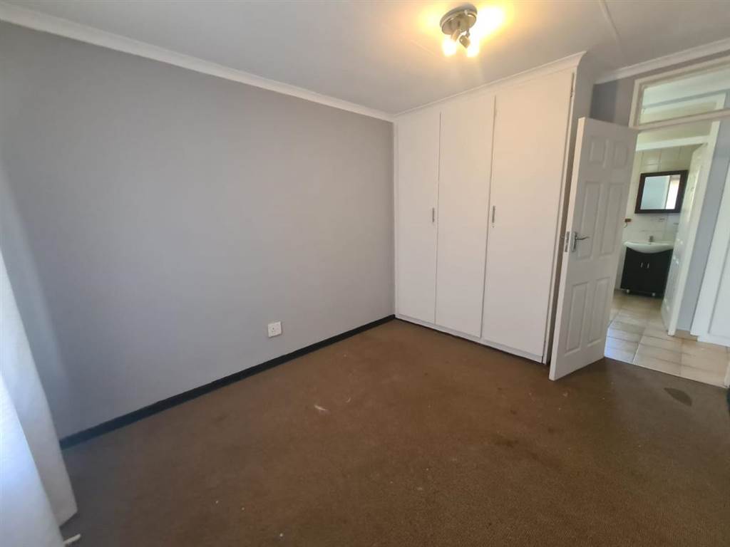 3 Bed House in Secunda photo number 21