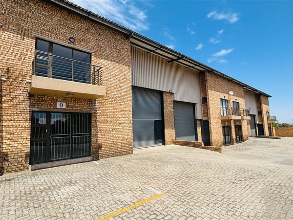 279  m² Industrial space