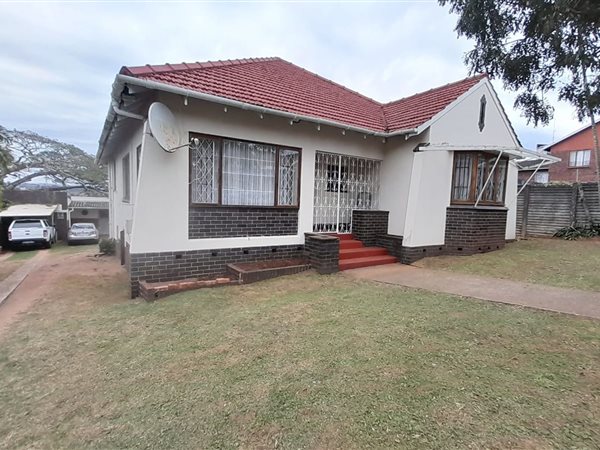 3 Bedroom House 3 Bedroom House