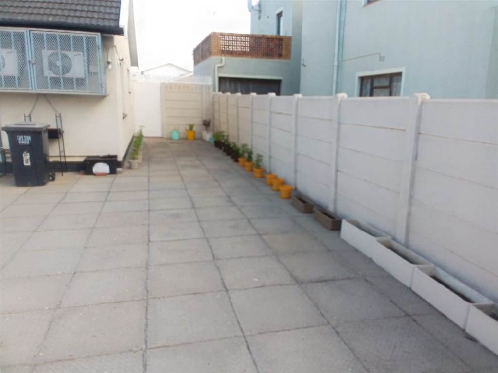 3 Bed House in Parow photo number 21