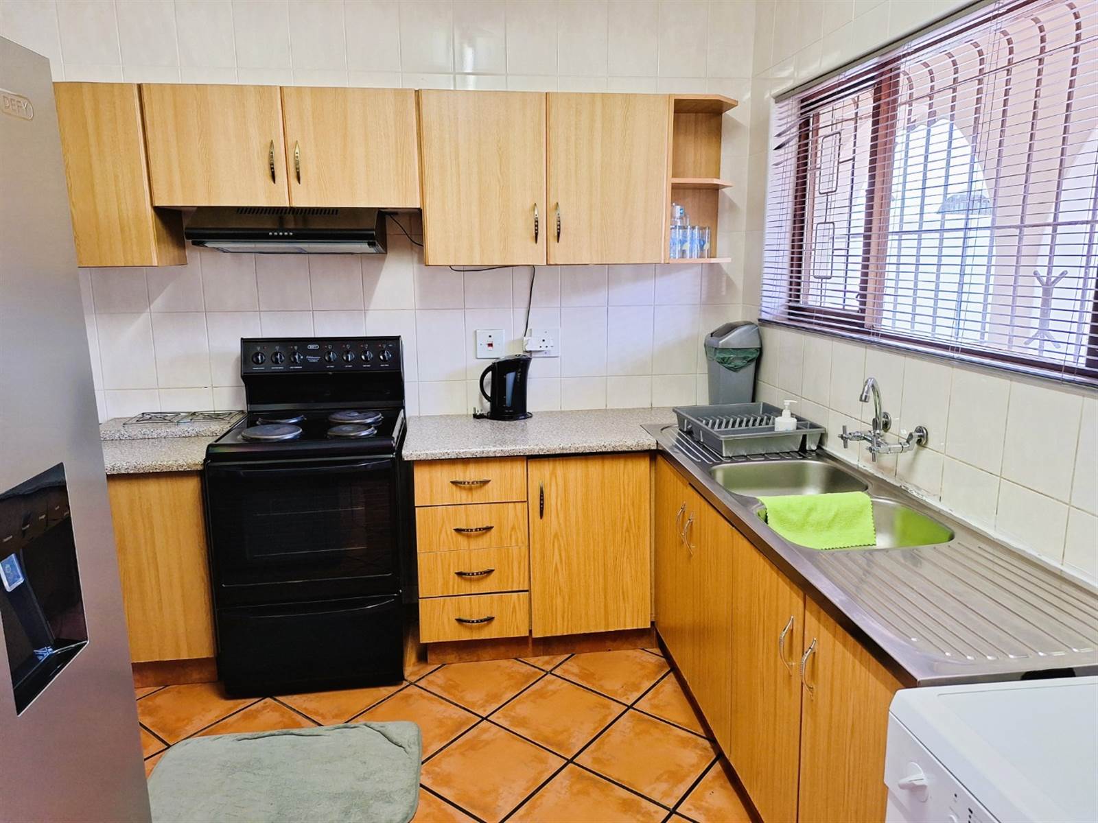 3 Bed Townhouse in Umtentweni photo number 9