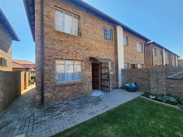 3 Bed Townhouse