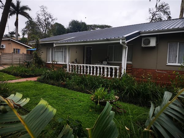 4 Bedroom Townhouse 4 Bedroom Townhouse