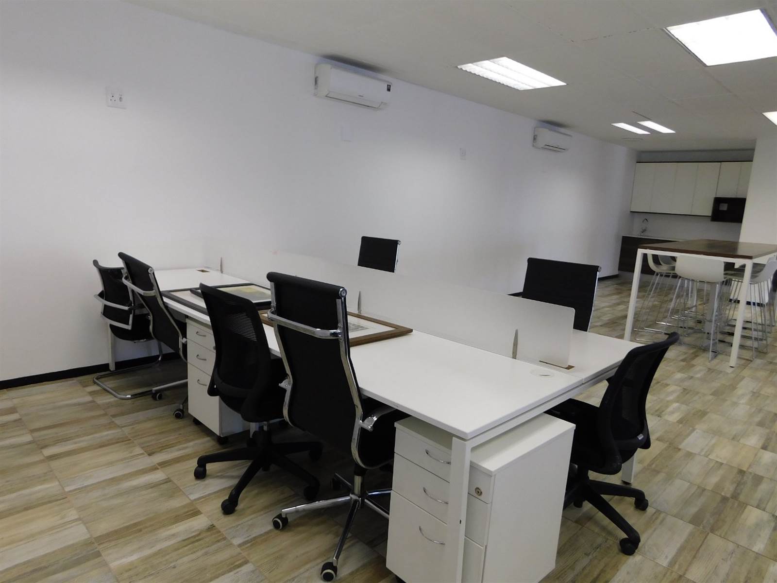 366  m² Office Space in Rosebank photo number 14