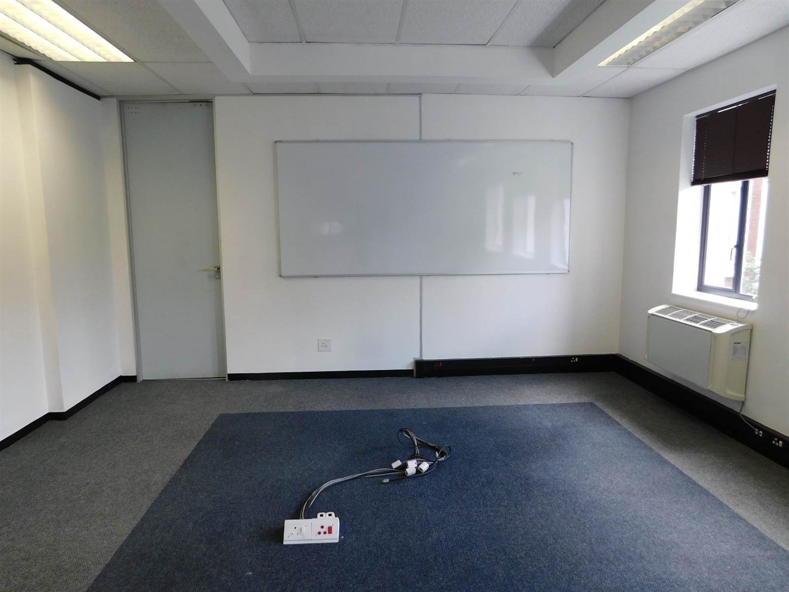 366  m² Office Space in Rosebank photo number 15