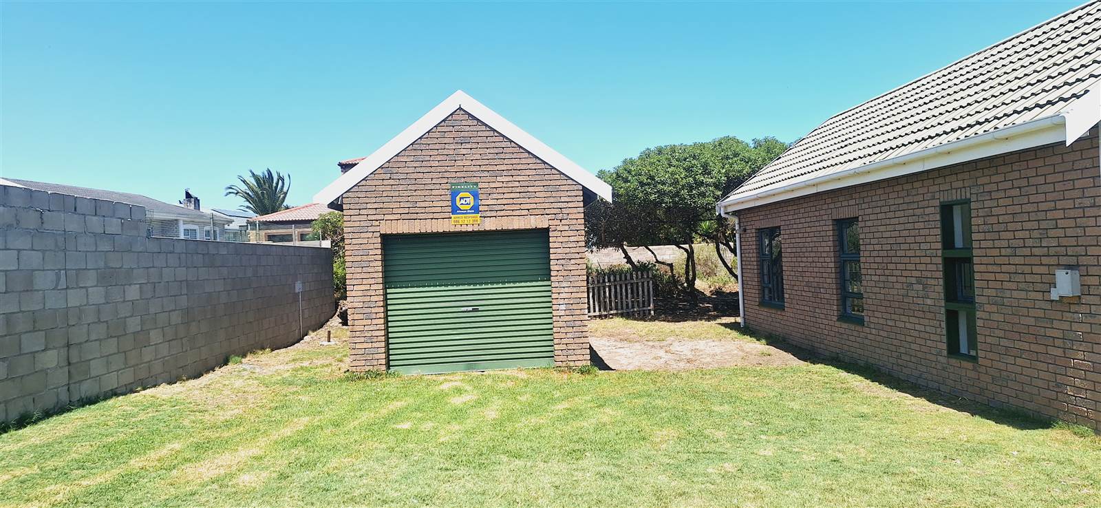 3 Bed House in Myburgh Park photo number 2