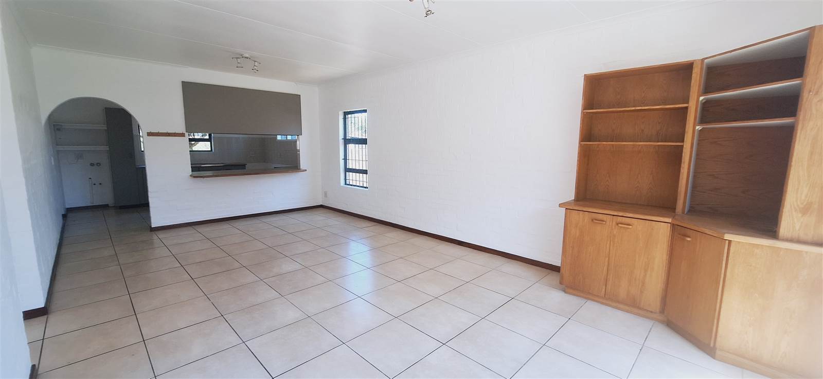 3 Bed House in Myburgh Park photo number 6