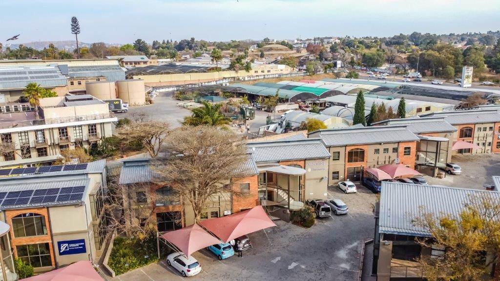 126  m² Commercial space in Randpark Ridge photo number 12