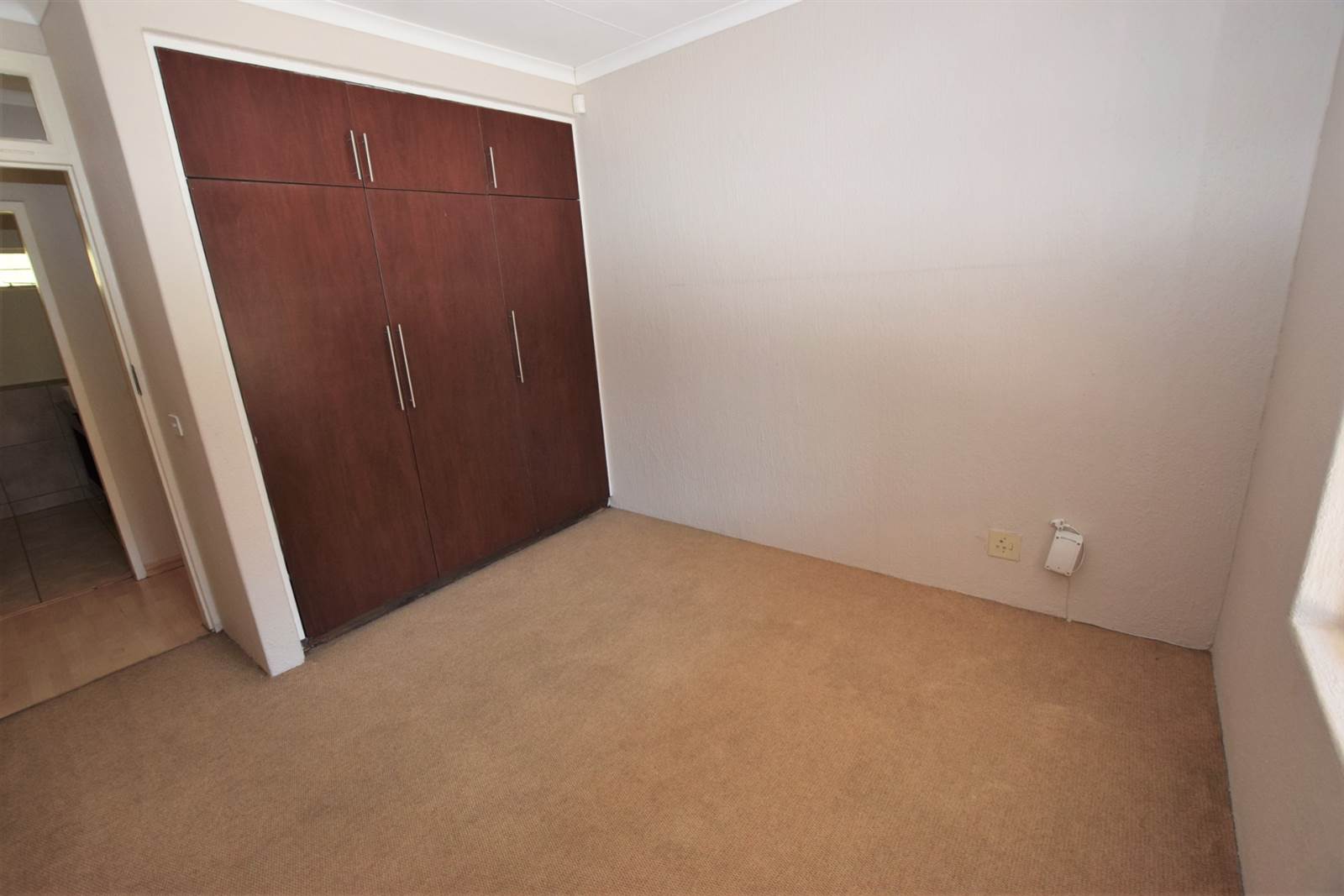 2 Bed Simplex in Rivonia photo number 16