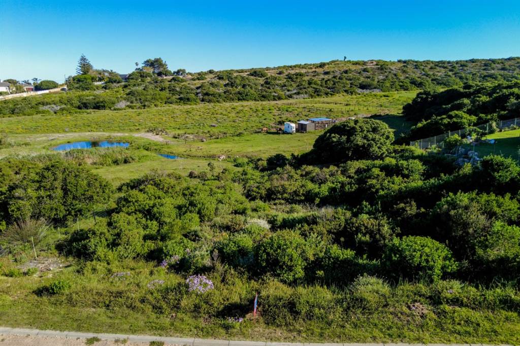 613 m² Land available in Stilbaai photo number 1