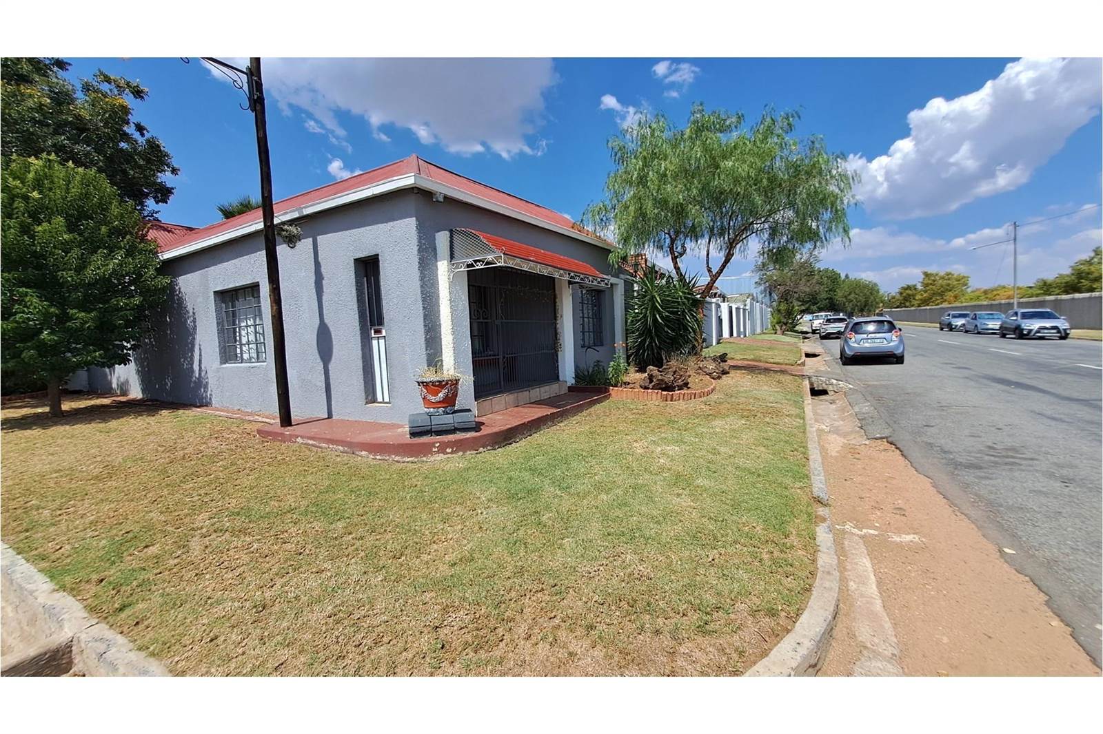 2 Bed Townhouse in Parys photo number 1