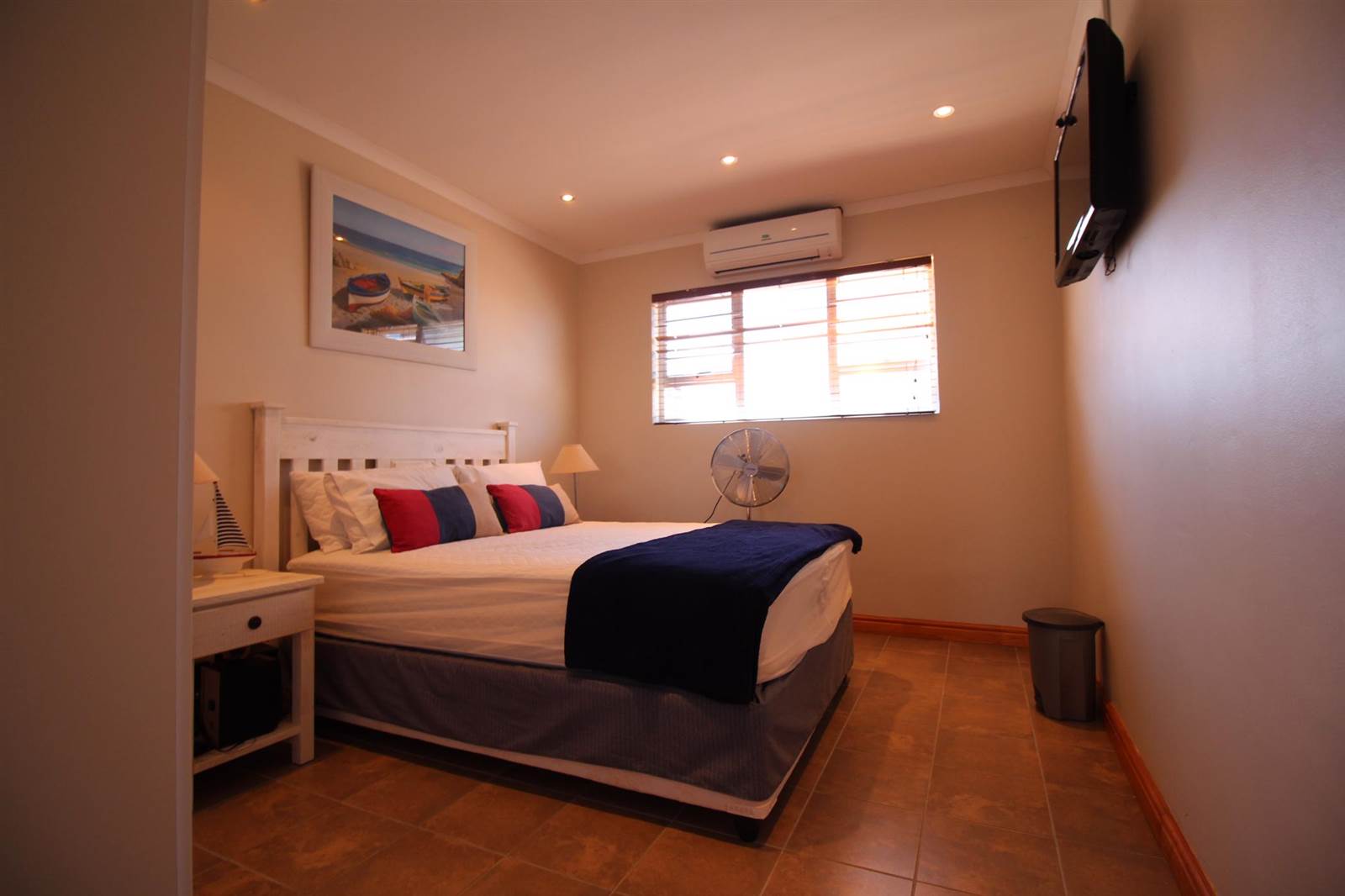 5 Bed House in Port Owen photo number 15