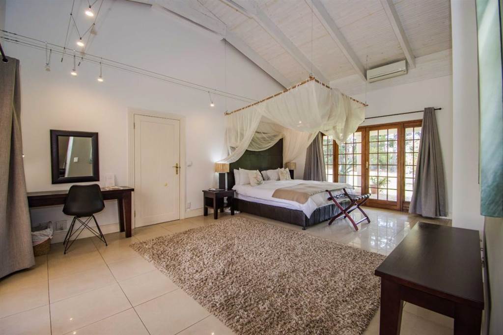 12 Bed, Bed and Breakfast in Grabouw photo number 29