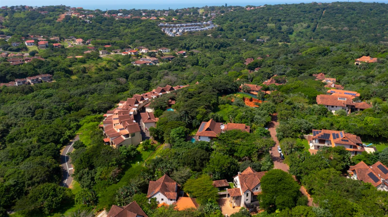 1252 m² Land available in Zimbali Estate photo number 11
