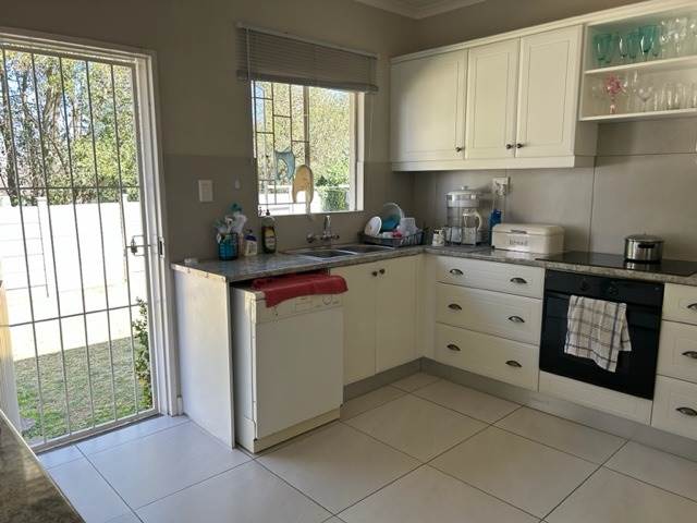 4 Bed House in Kokstad photo number 18