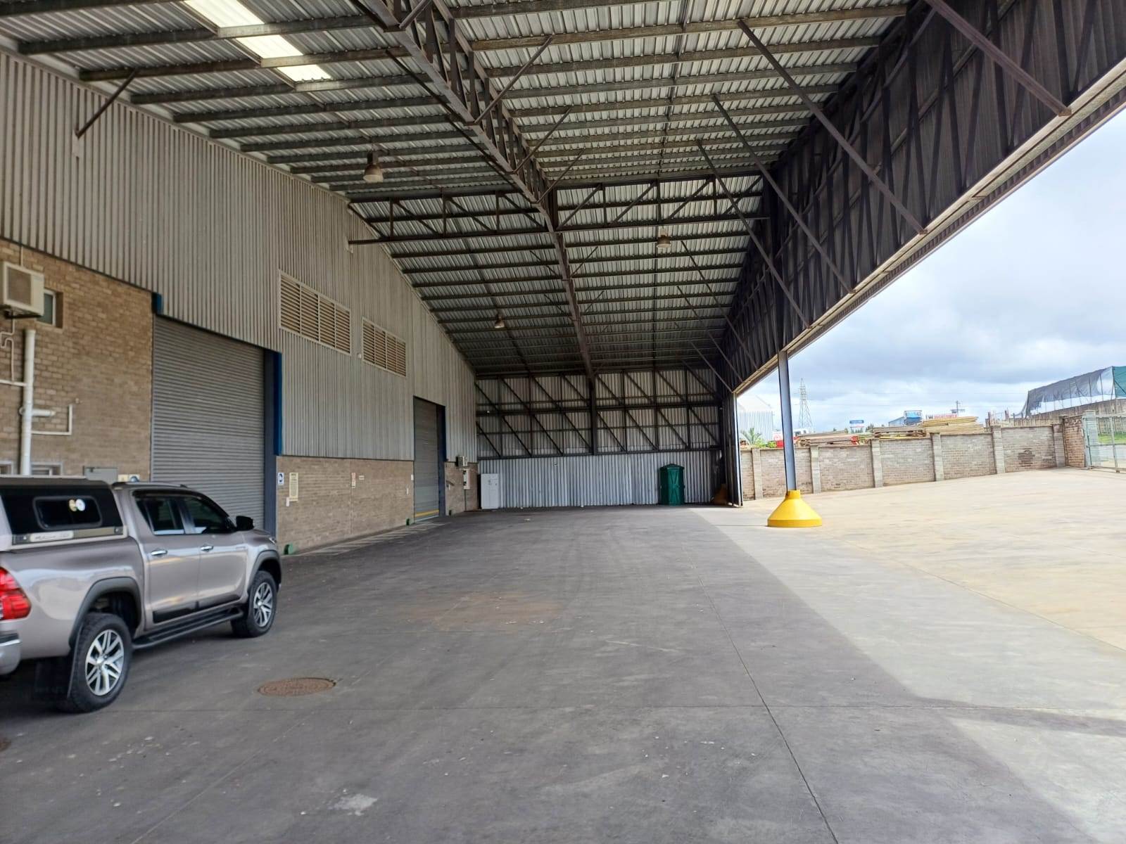 4000  m² Industrial space in Gonubie photo number 19