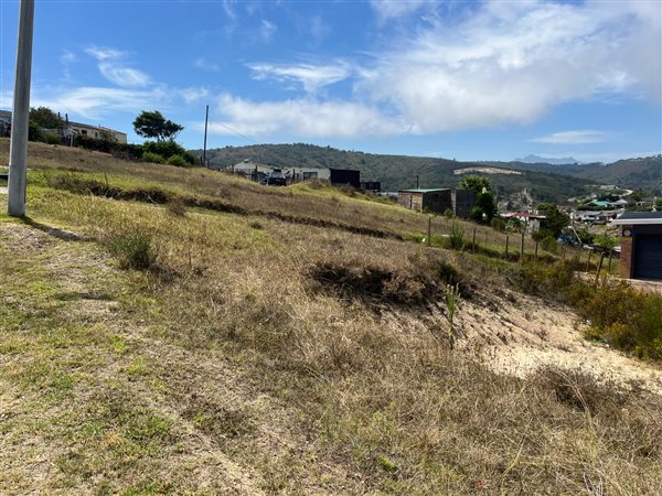 615 m² Land available in Great Brak River