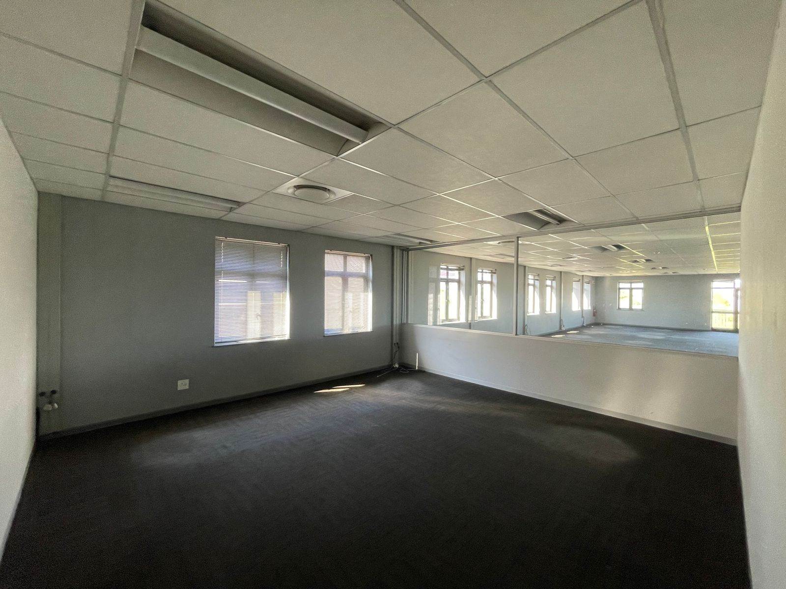 870  m² Commercial space in Century City photo number 7