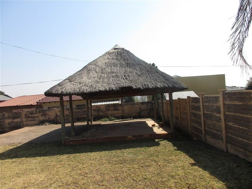 3 Bed House in Kwaggasrand photo number 20