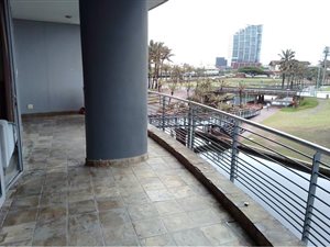 3 Bed Apartment in Point Waterfront